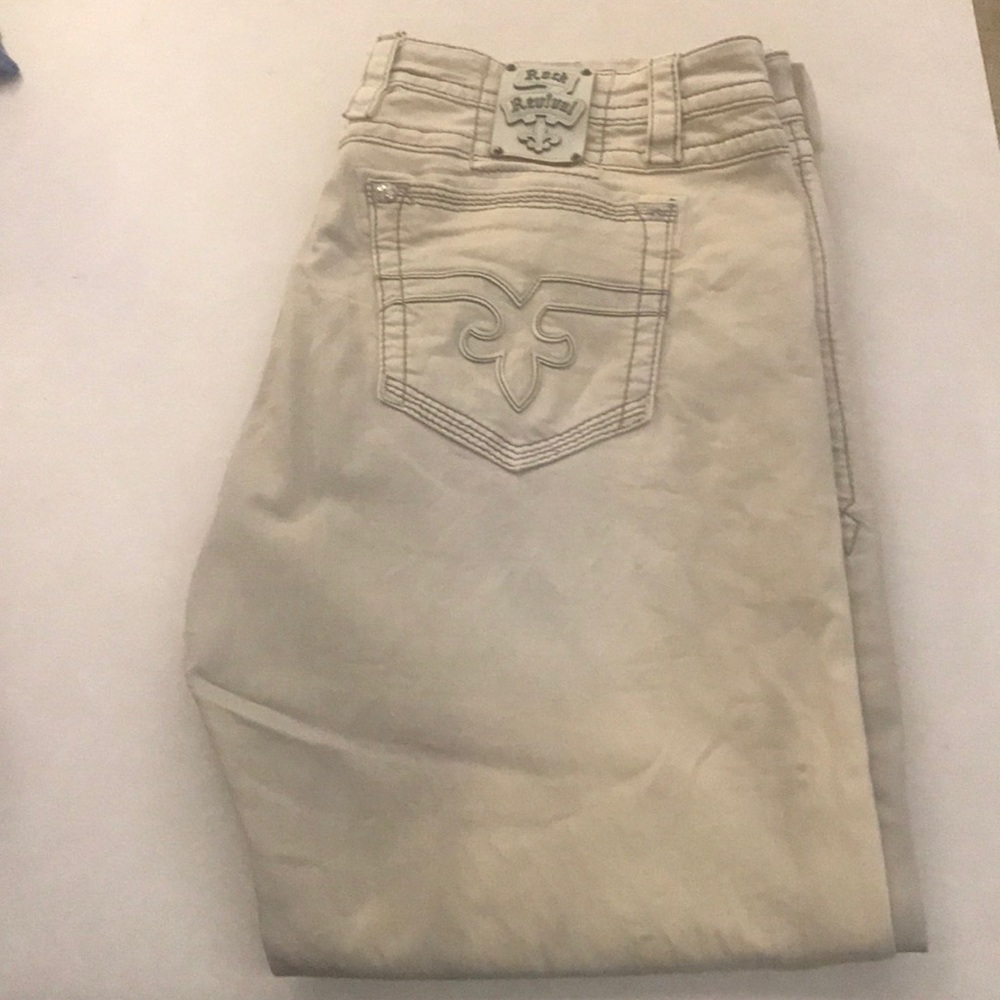 Men’s Rock Revival Jeans!!!!!